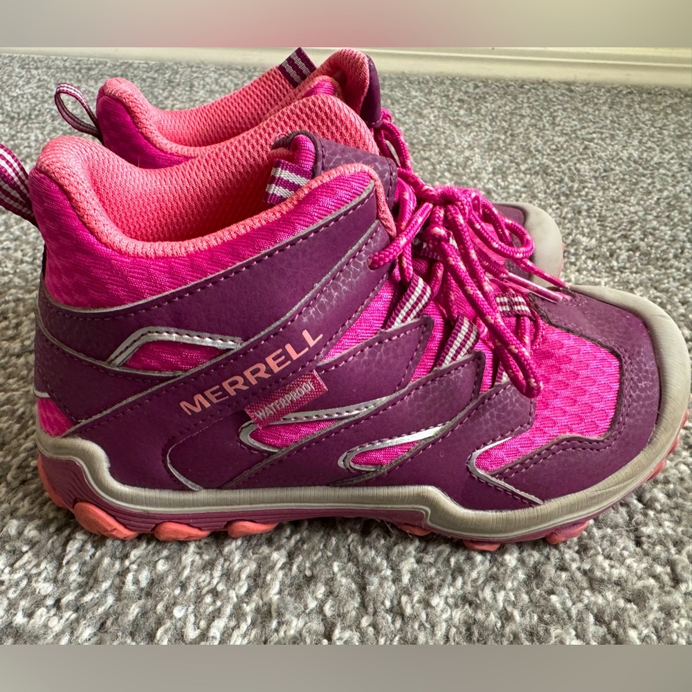 KIDS WATERPROOF BOOTS, Merrell brand, 13.5 “big kids” size; Lightly used